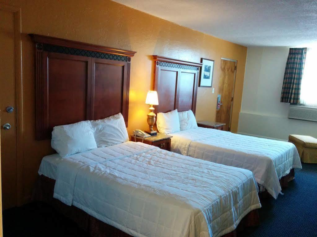 Rodeway Inn Saint Joseph Kültér fotó